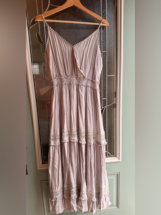 Gigio Dresses & Skirts - Gigio’s Boho Crochet Trim Maxi Dress - Dusty grey size Large